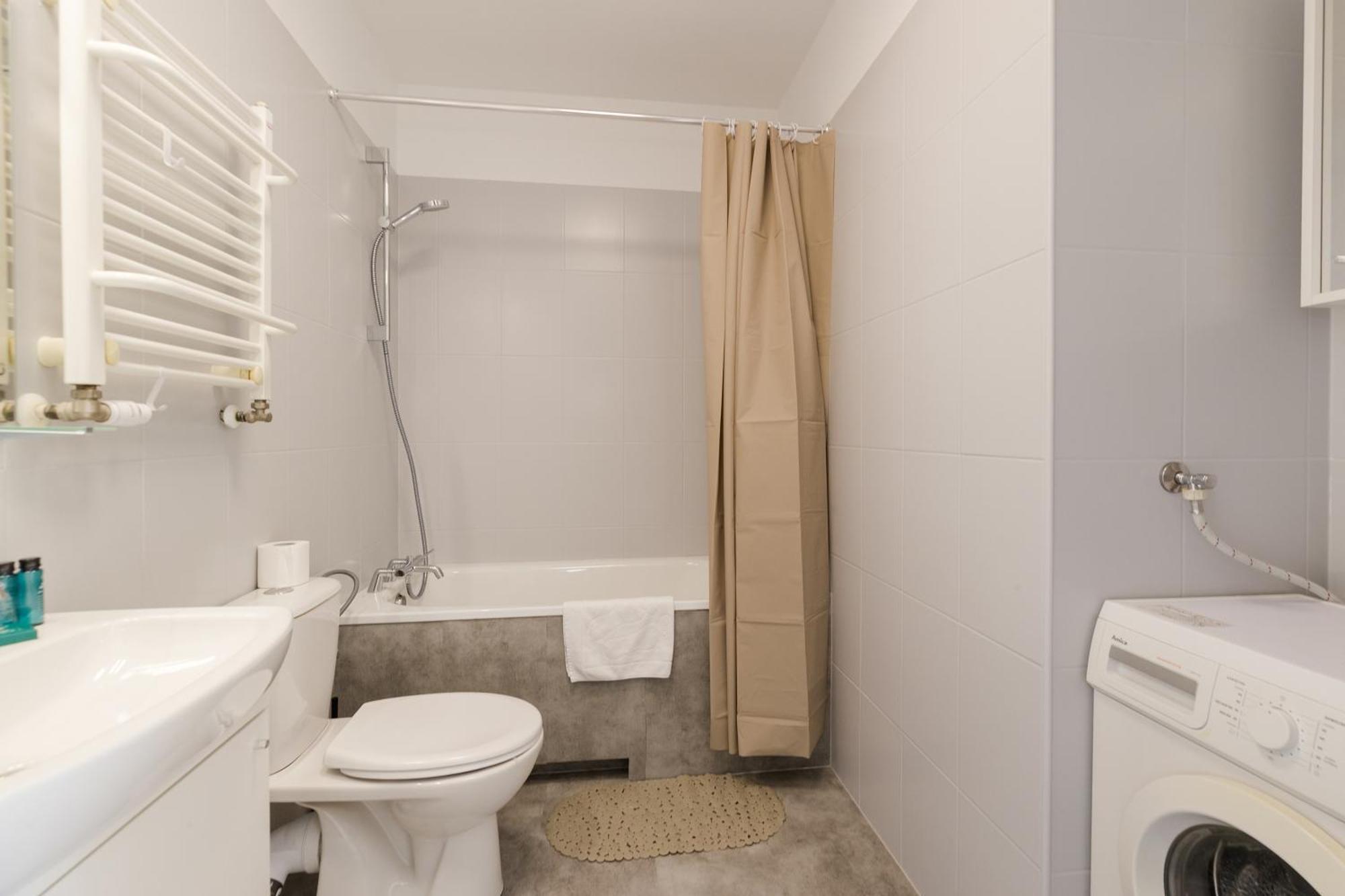 Apartment Shortstaypoland Apartamentowa B180 Warsaw
