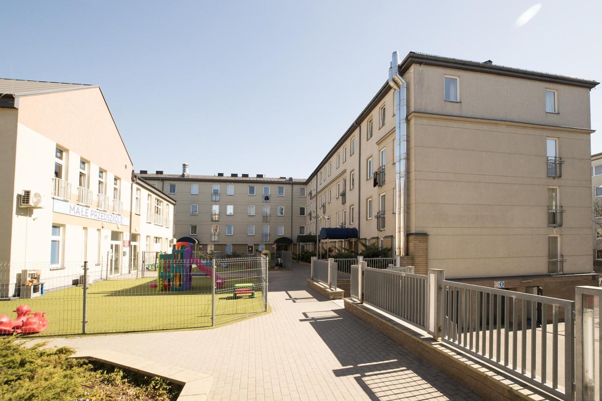 Apartament Shortstaypoland Apartamentowa B180 *